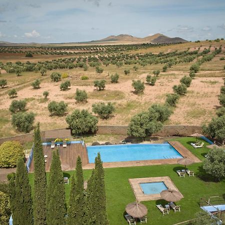 Villa Nazules Hípica Spa Chueca Esterno foto