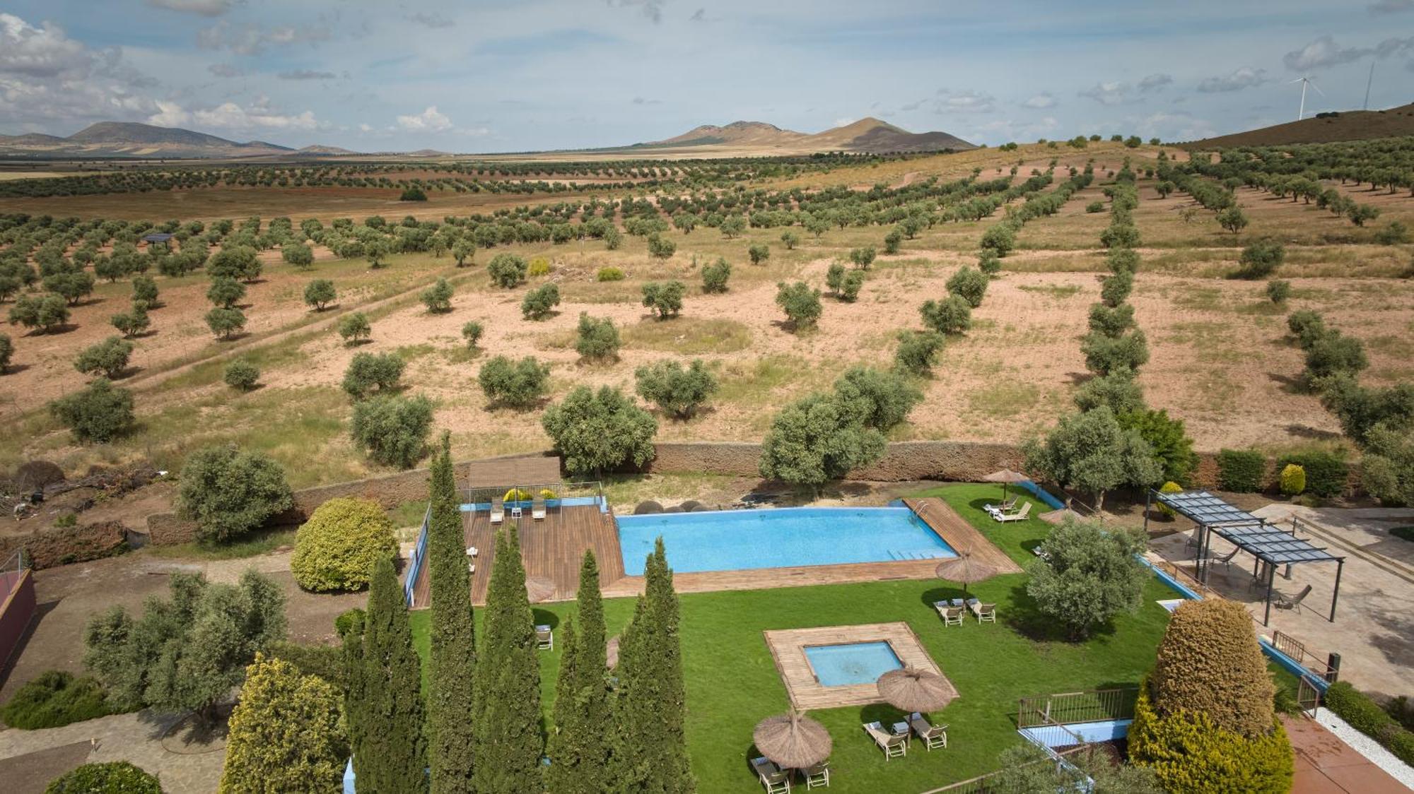 Villa Nazules Hípica Spa Chueca Esterno foto