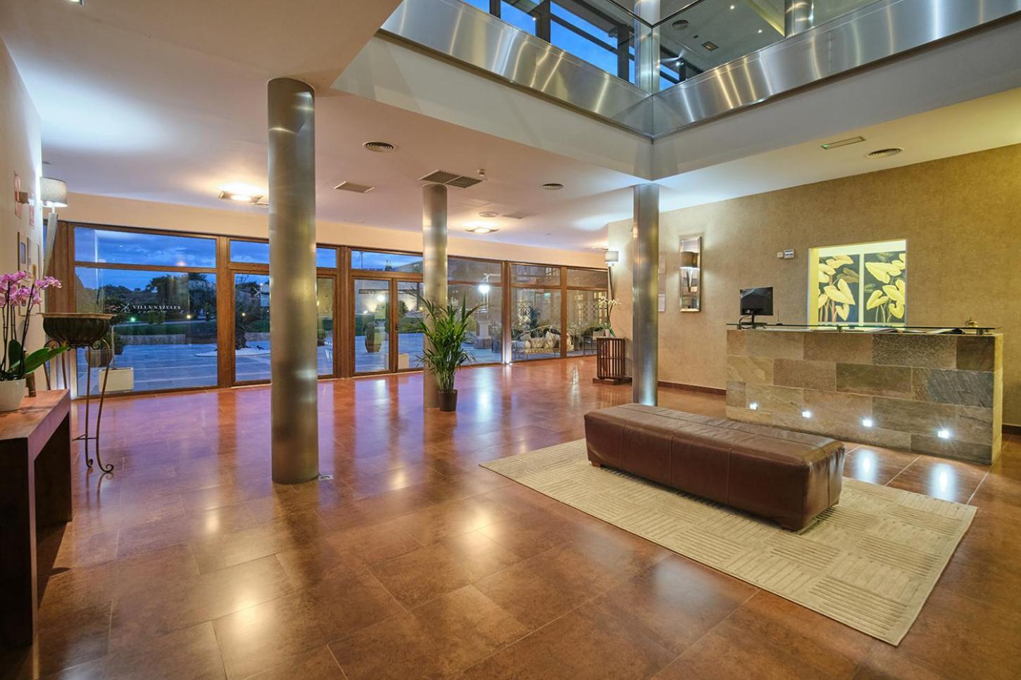 Villa Nazules Hípica Spa Chueca Esterno foto
