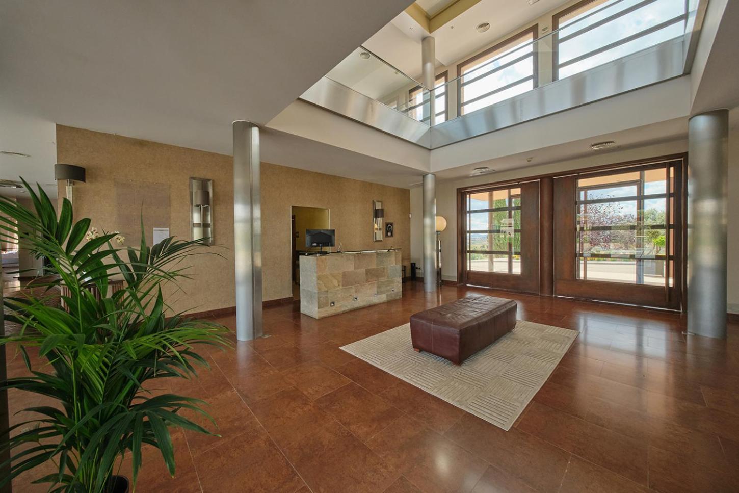 Villa Nazules Hípica Spa Chueca Esterno foto